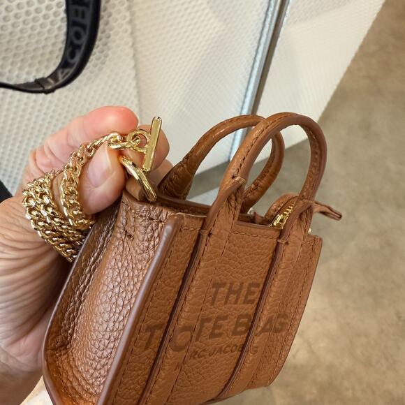 Marc Jacobs The Nano Tote Crossbody Handbag 2S5SMN016S01 - Picture 7 of 8